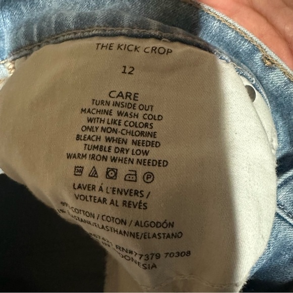 Ann Taylor The Kick Crop Light Wash Raw Hem Jeans Size 12 - Picture 10 of 11